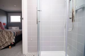 Photo 19- click for photo gallery